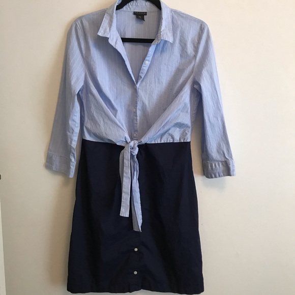 Tahari Dresses & Skirts - Tahari 2 toned button down dress size 8